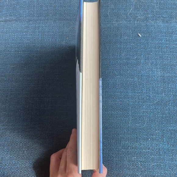 Last Rituals (An Icelandic Novel) Yrsa Sigurdardottir. Mystery. Secret symbols. - Picture 9 of 10